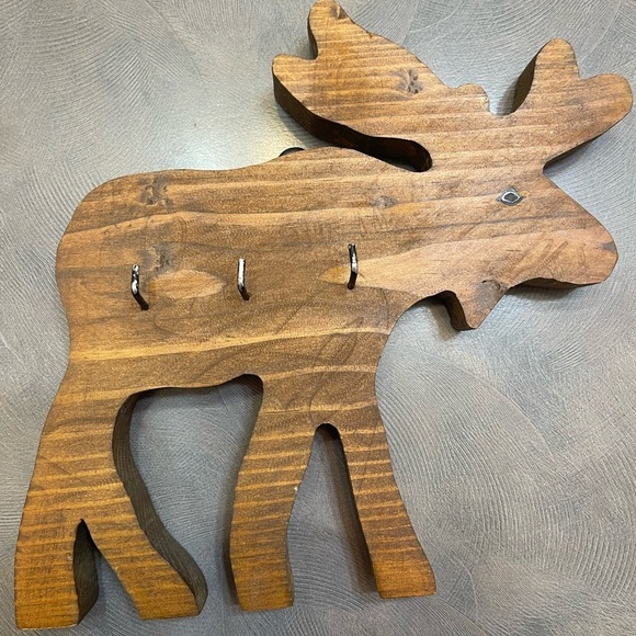 Moose Rustic Handmade Keychain Holder Cabin RV House Wood Wall Hanger Hook - Picture 2 of 8